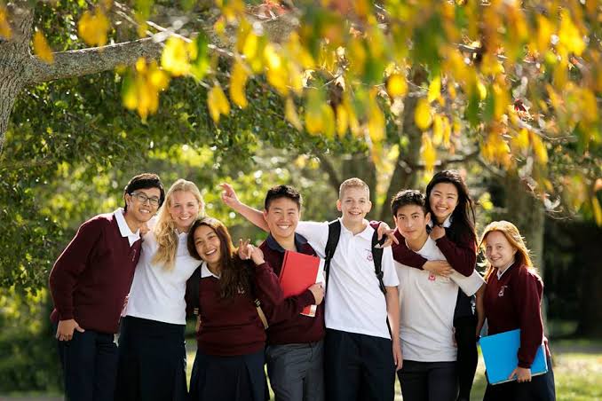 Intermediate School Education in New Zealand Intermediate School Education in New Zealand